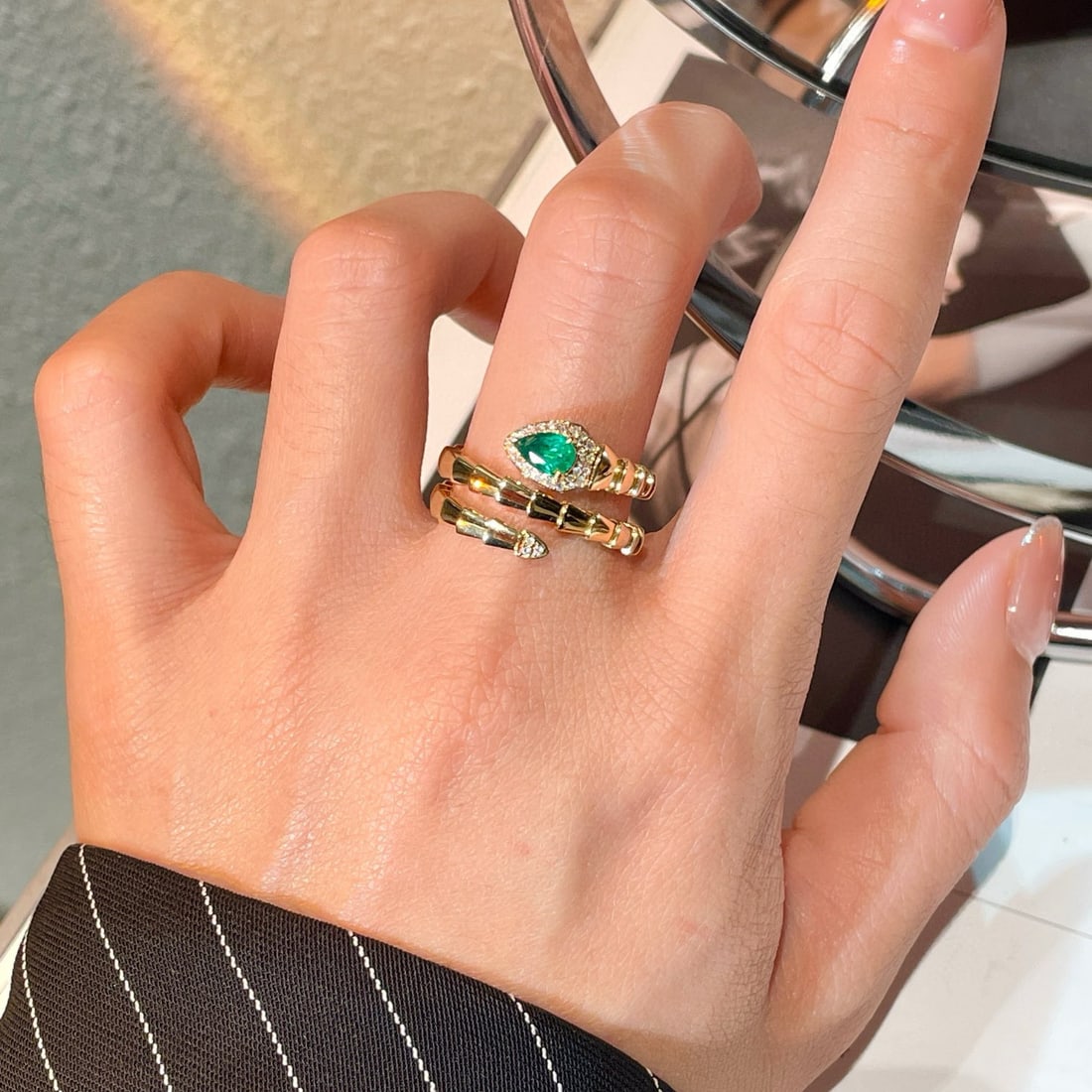14k Gold 0.40 Ct Natural Emerald & Diamond Ring - 6