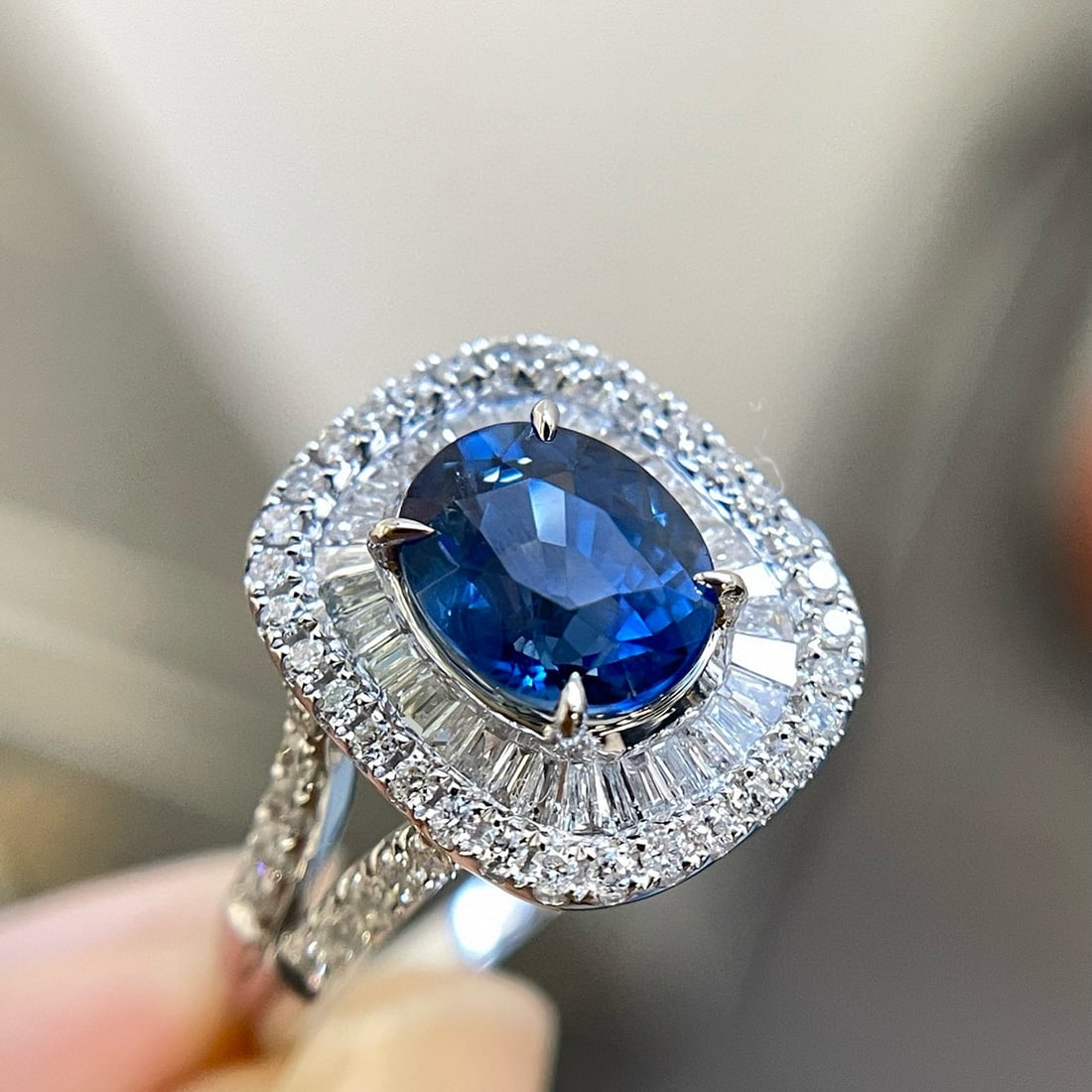 14k Gold 2.09 Ct Natural Sapphire & Diamond Ring - 4
