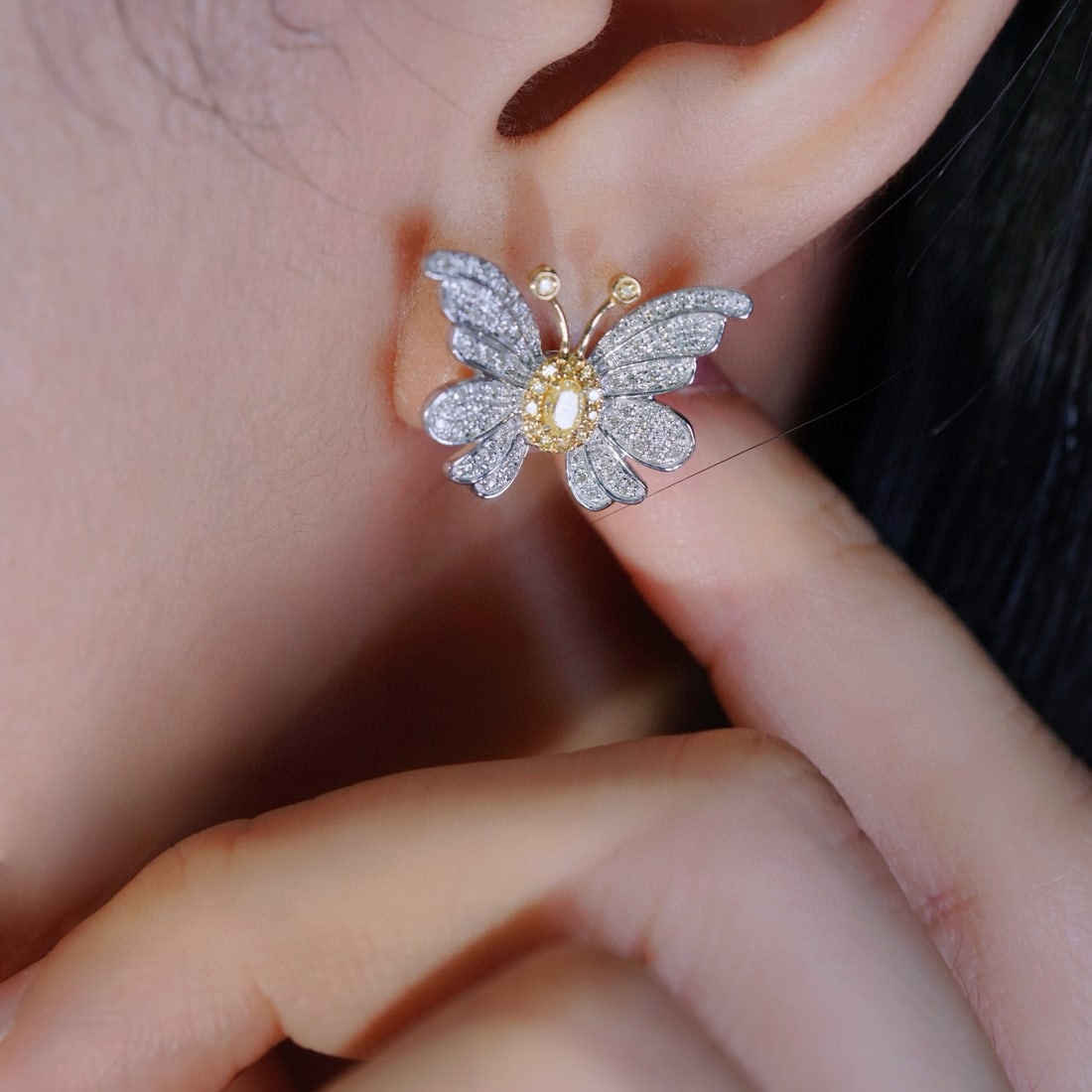 14k Gold 0.80 Ct Natural Yellow Diamond & Diamond Earrings - 4