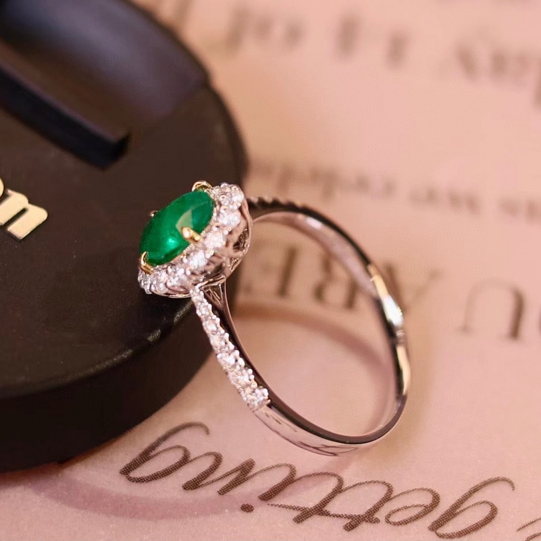 14k Gold 1.11 Ctw Natural Emerald & Diamond Ring - 6