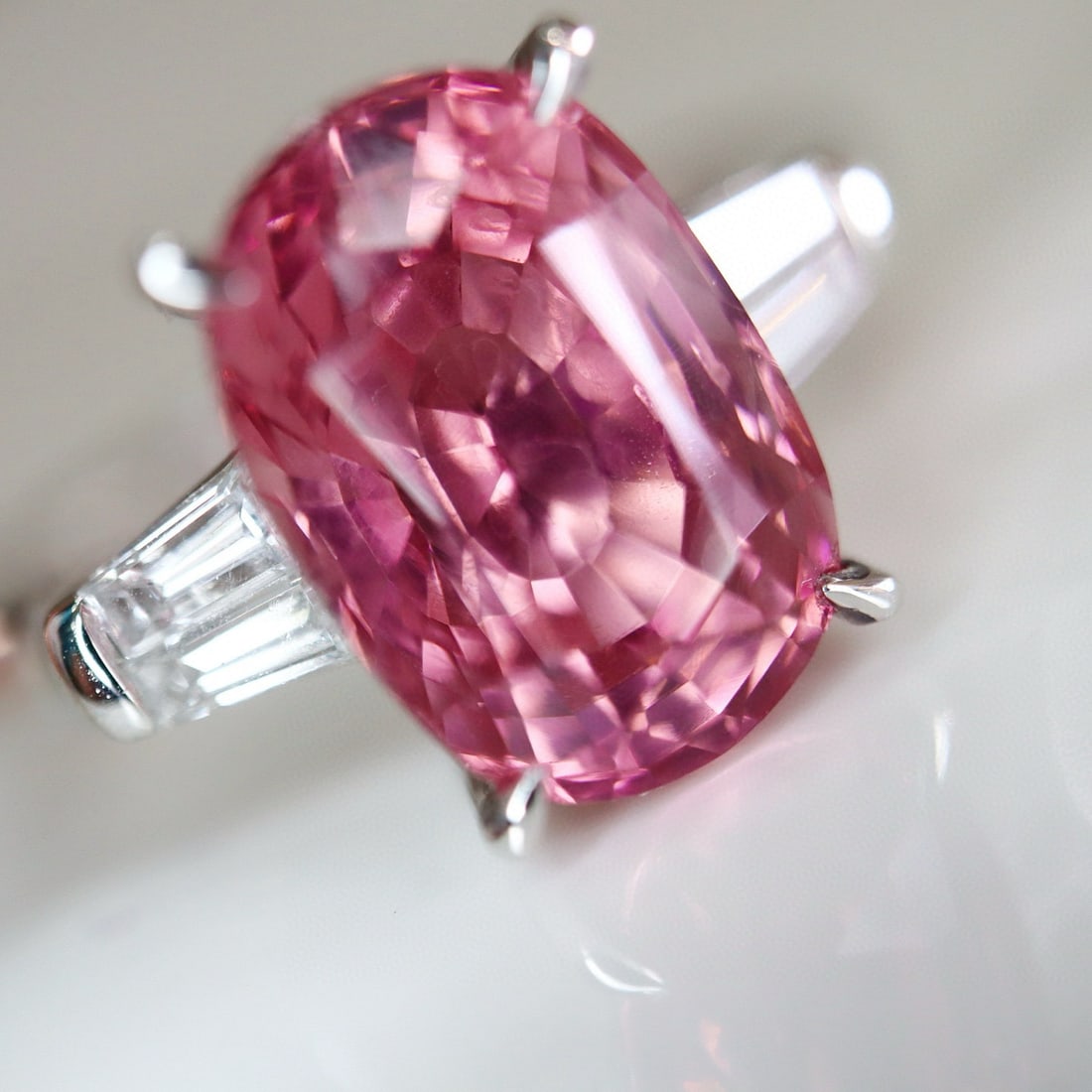14k Gold 3.40 Ctw Natural Spinel & Diamond Ring - 3