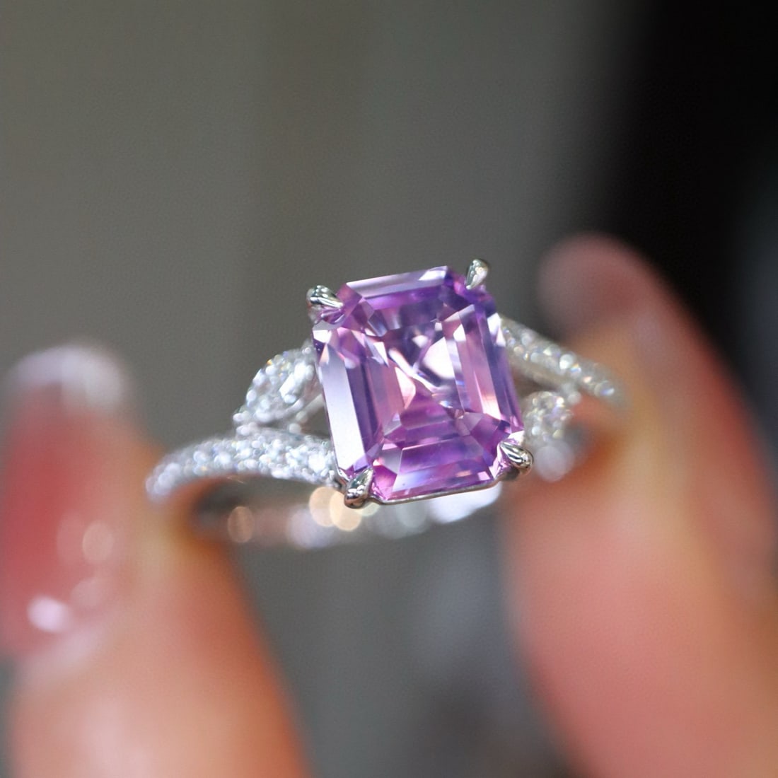 14k Gold 2.24 Ctw Natural Sapphire & Diamond Ring: Ref:230989197 // gold content:14k gold // ring size:7. 25us // // main gemstone:sapphire // shape:emerald // carat weight:2. 04ct // color:pink // treatment:natural // cut grade:g // // adjacent gemst