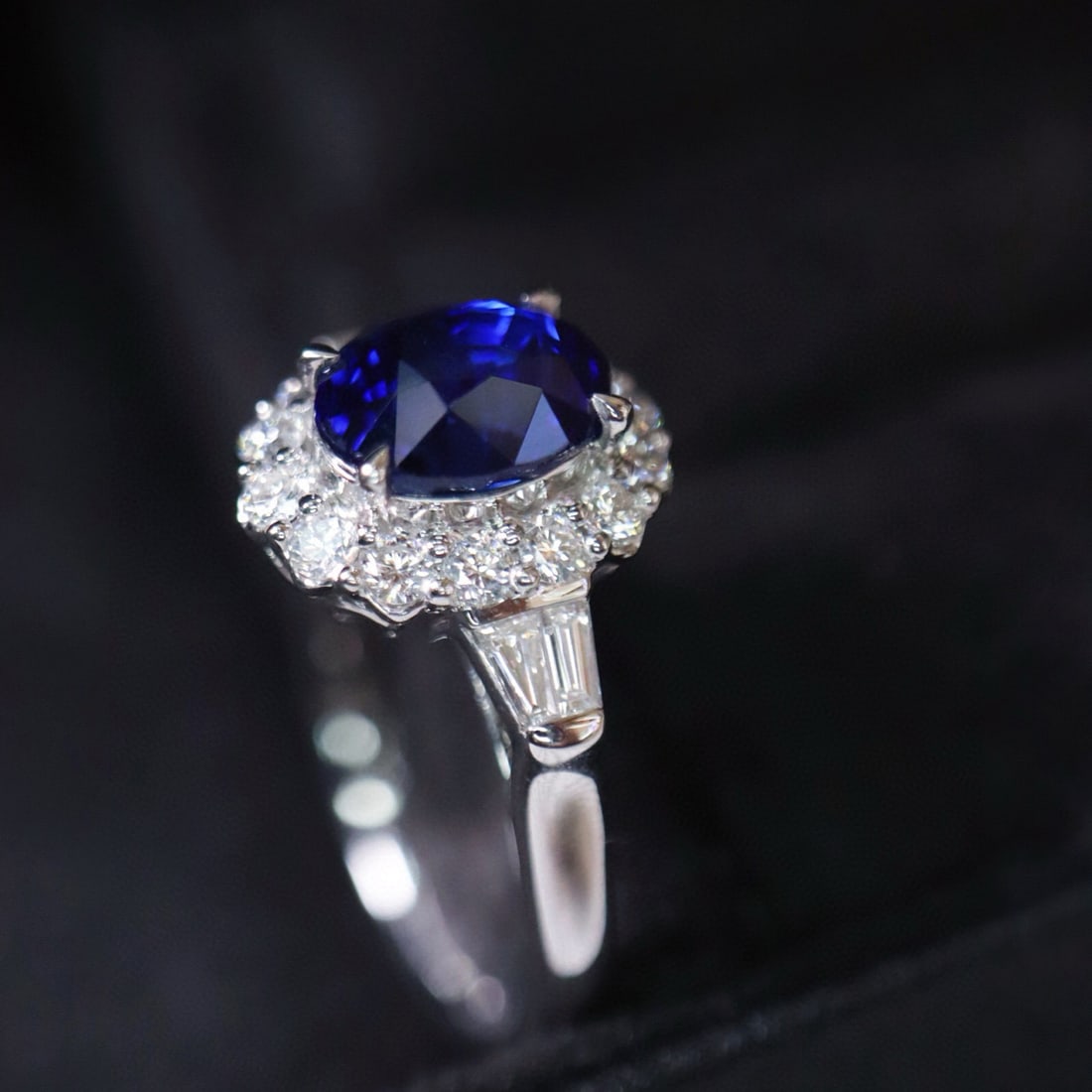 14k Gold 2.57 Ctw Natural Sapphire & Diamond Ring - 5