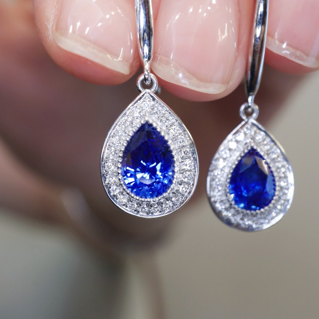 14k Gold 2.25 Ctw Natural Sapphire & Diamond Earrings - 5