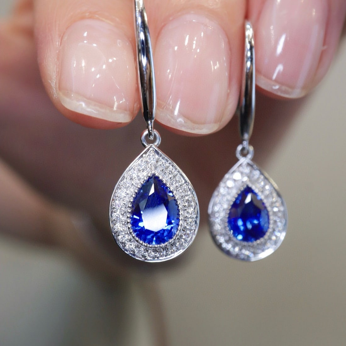 14k Gold 2.25 Ctw Natural Sapphire & Diamond Earrings - 6