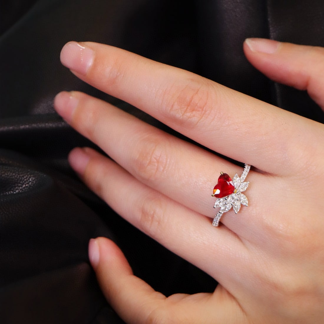 14k Gold 1.61 Ctw Natural Ruby & Diamond Ring - 4