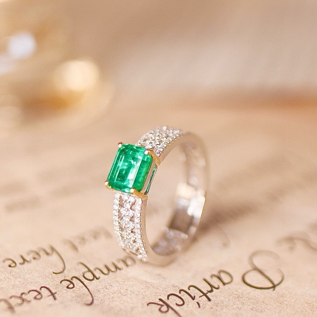 14k Gold 1.39 Ctw Natural Emerald & Diamond Ring - 4