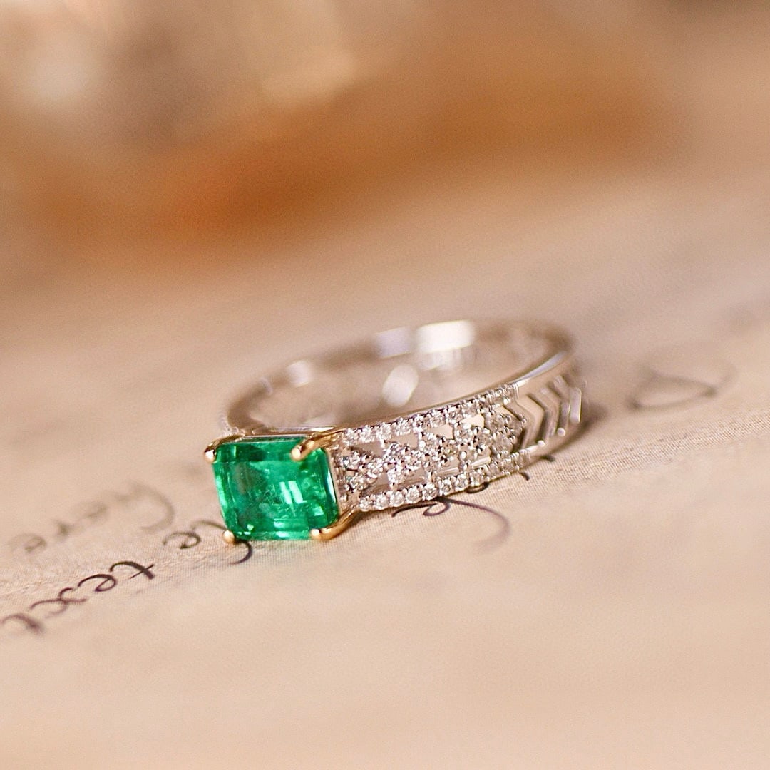 14k Gold 1.39 Ctw Natural Emerald & Diamond Ring - 5