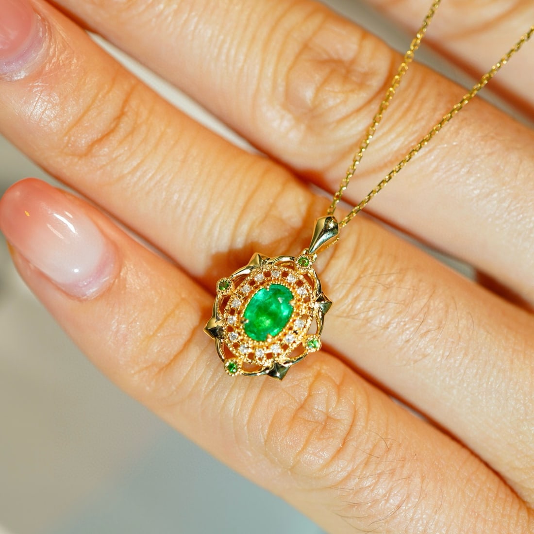14k Gold 0.40 Ct Natural Emerald & Diamond Pendant( Without Chain ) - 2