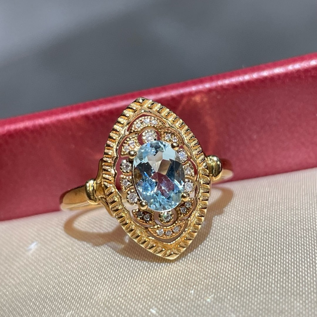 14k Gold 0.6 Ct Natural Aquamarine & Diamond Ring: Ref:230989236 // gold content:14k gold // ring size:7. 25us // // main gemstone:aquamarine // shape:oval // carat weight:0. 6ct // color:blue // treatment:natural // cut grade:g // // adjacent