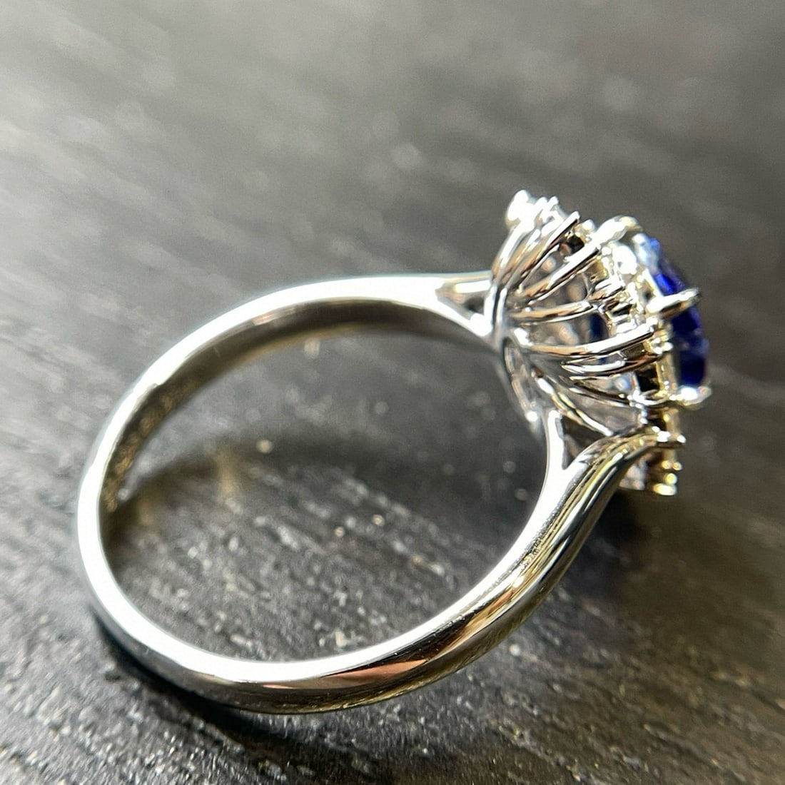14k Gold 1.82 Ct Natural Sapphire & Diamond Ring - 6