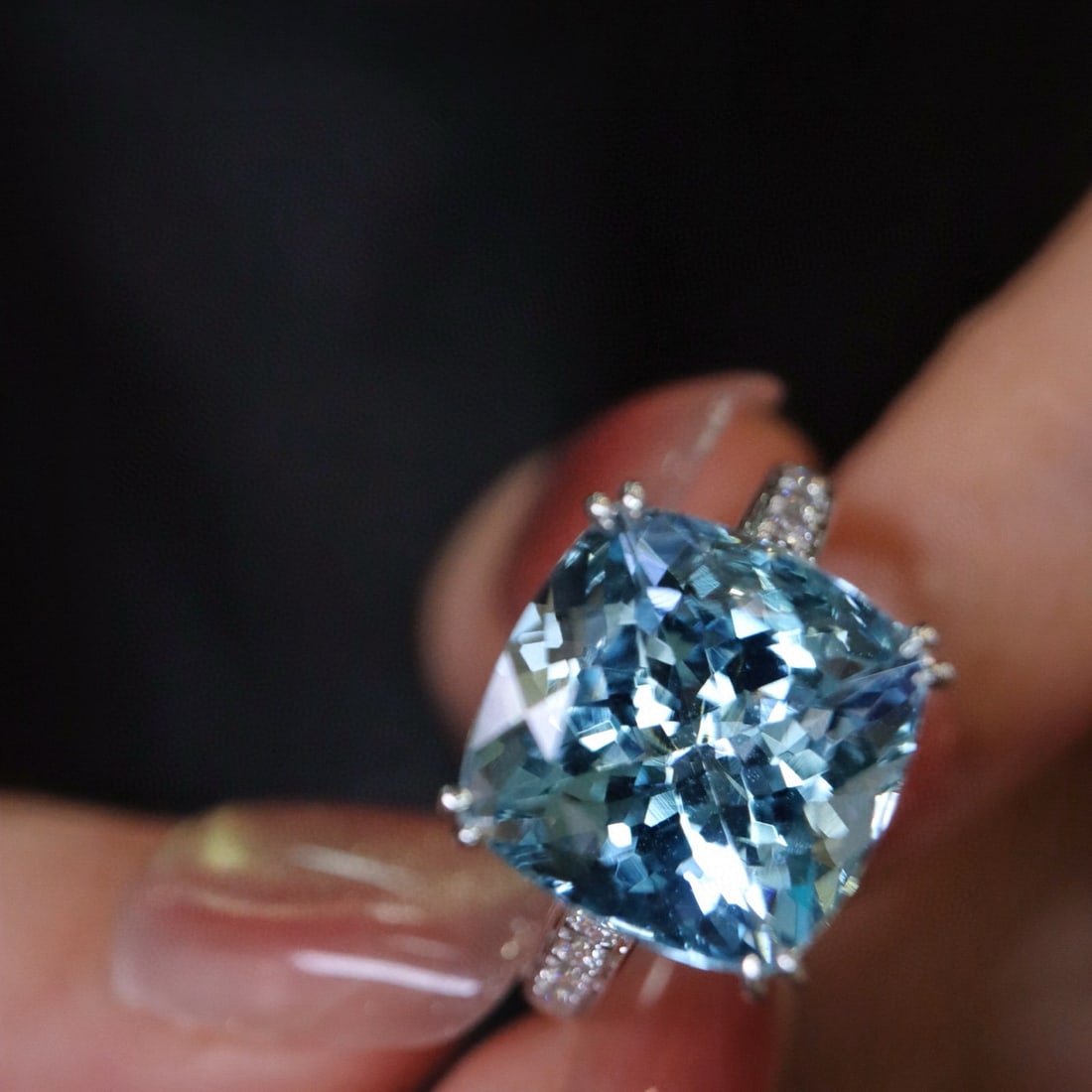 14k Gold 5.76 Ctw Natural Aquamarine & Diamond Ring - 5