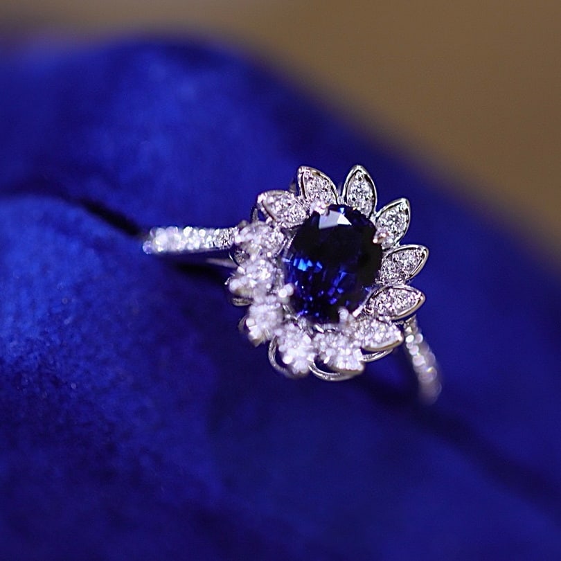 14k Gold 1.39 Ctw Natural Sapphire & Diamond Ring - 3
