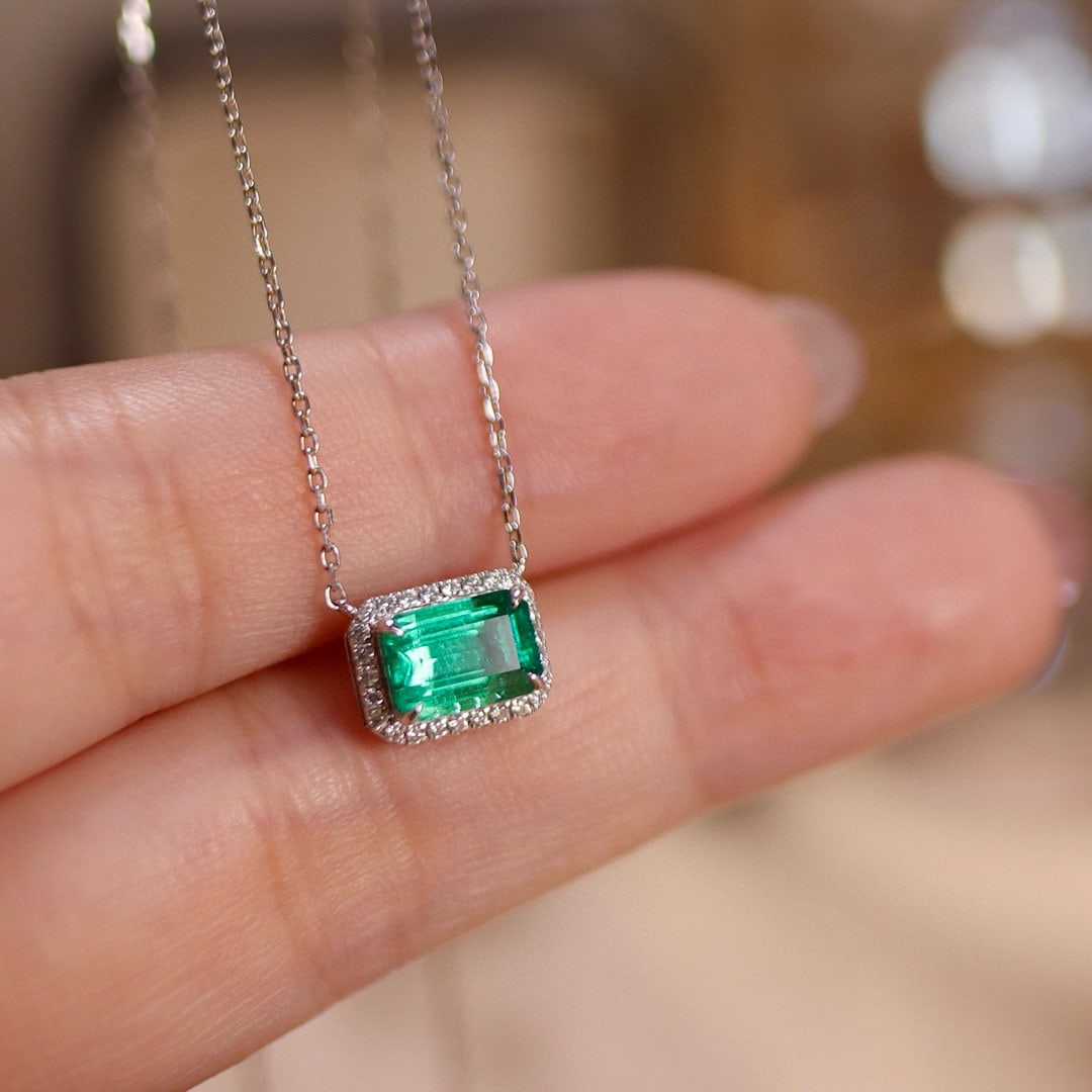 14k Gold 1.30 Ctw Natural Emerald & Diamond Pendant( Without Chain ) - 2