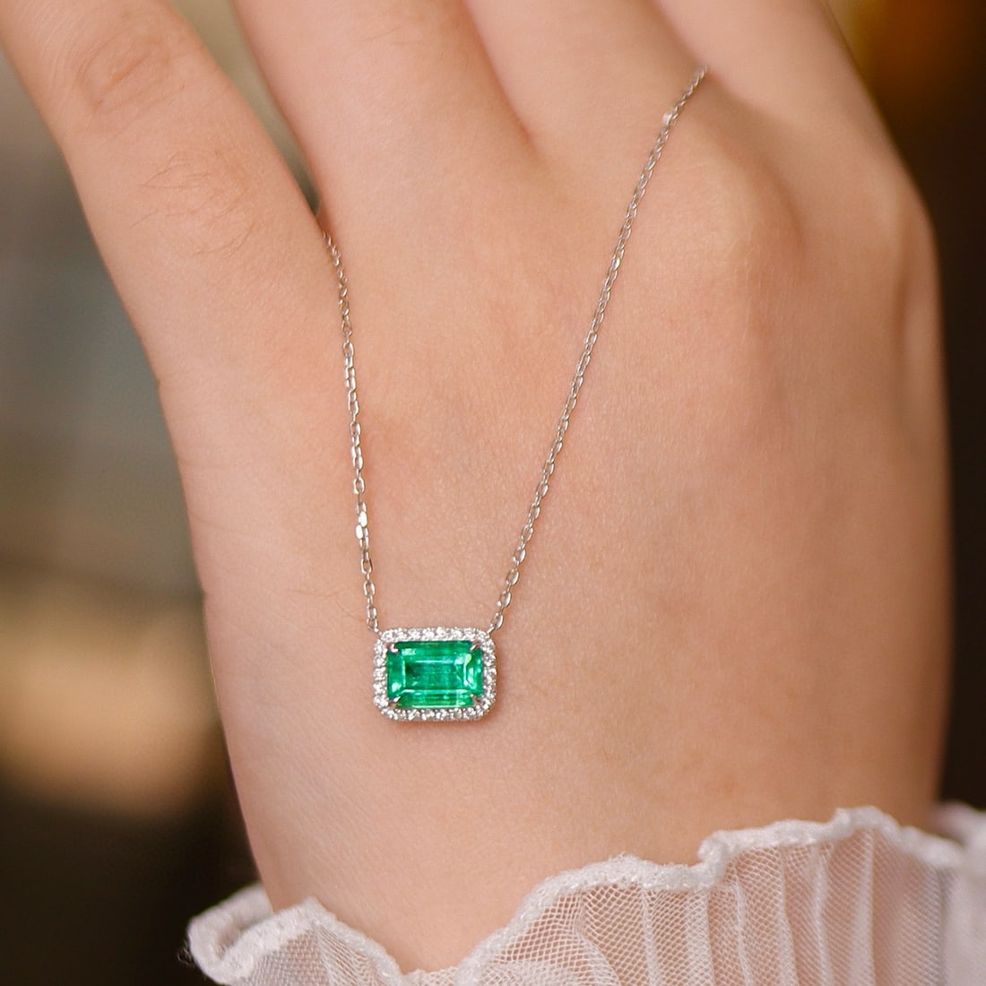 14k Gold 1.30 Ctw Natural Emerald & Diamond Pendant( Without Chain ) - 3