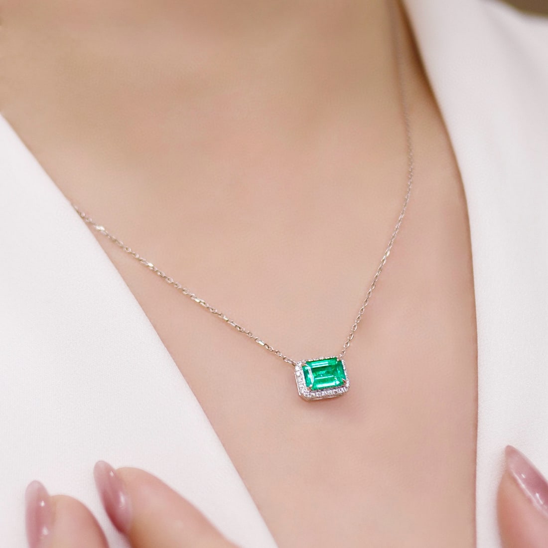 14k Gold 1.30 Ctw Natural Emerald & Diamond Pendant( Without Chain ) - 4