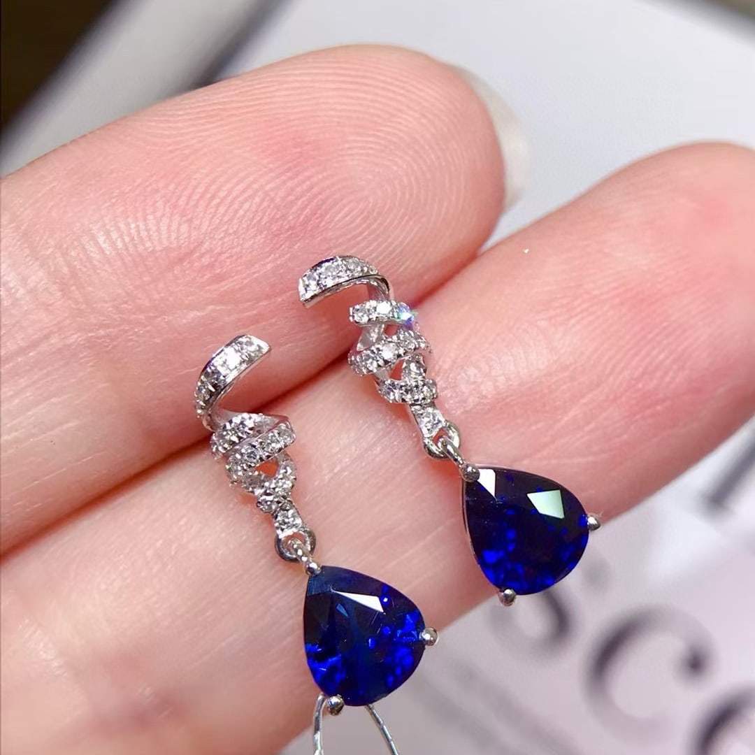 14k Gold 1.8 Ct Natural Sapphire & Diamond Earrings - 3