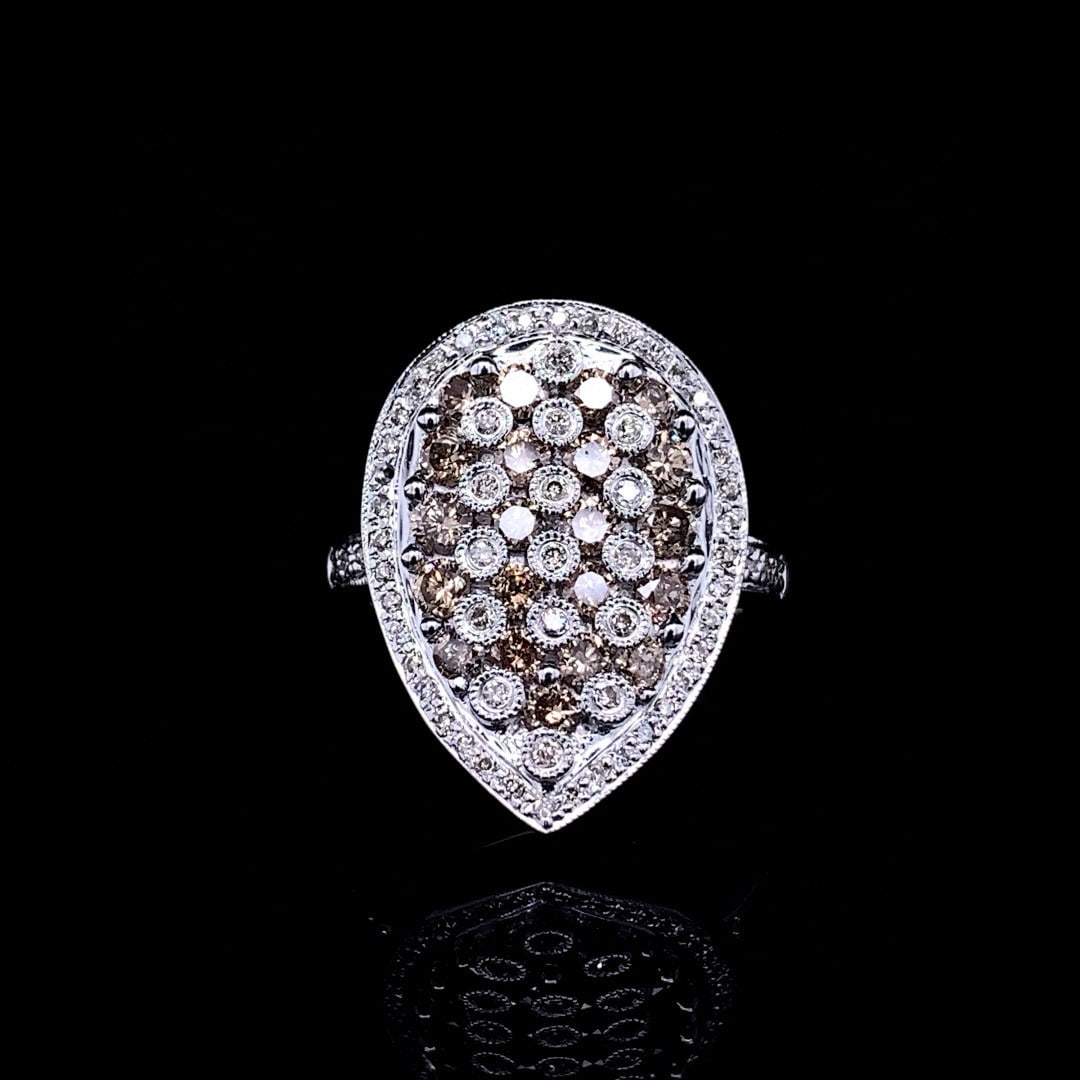 14k Gold 1.5 Ct Natural H Diamond Ring: Ref:230990005 // gold content:14k gold // ring size:7. 25us // // main gemstone:diamond // shape:round // carat weight:1. 5ct // clarity grade:vs-si // color:h // treatment:natural // cut grade:g //