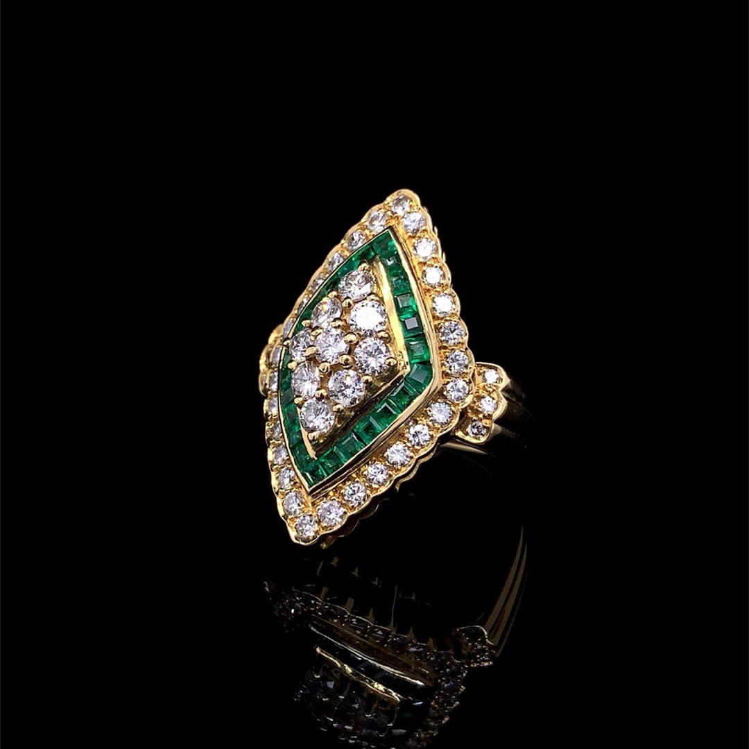 14k Gold 2.17 Ctw Natural Emerald & Diamond Ring - 2