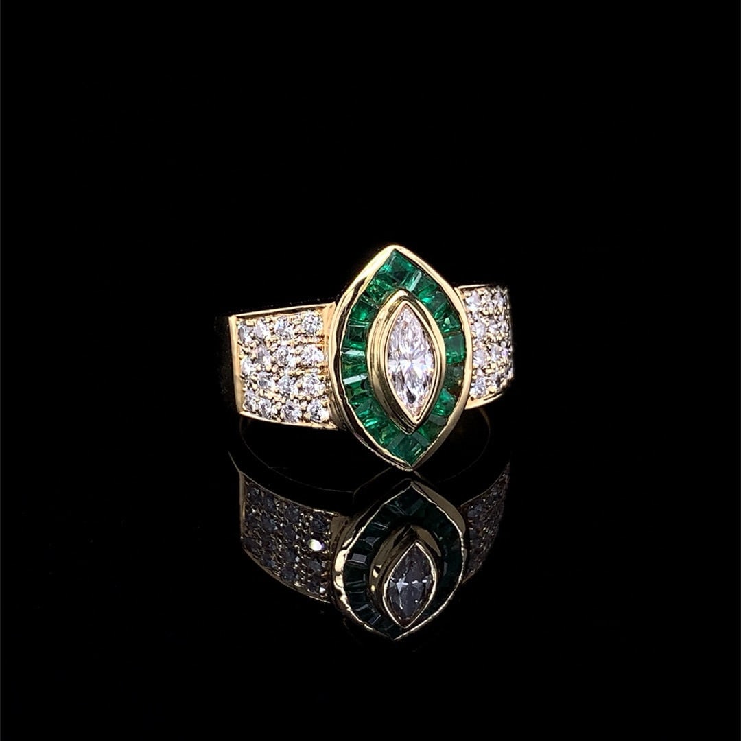 14k Gold 0.93 Ctw Natural Emerald & Diamond Ring - 4