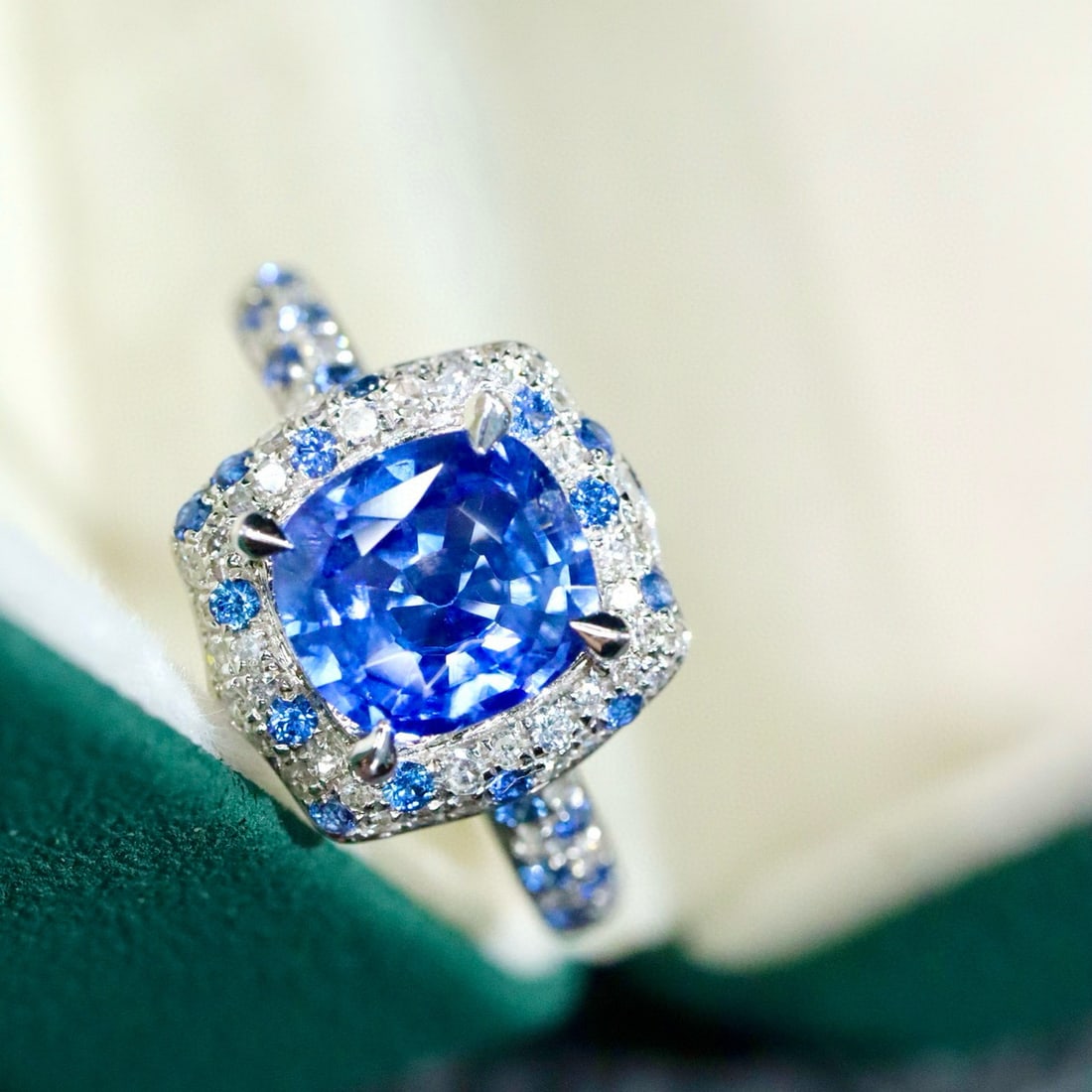 14k Gold 1.79 Ctw Natural Sapphire & Diamond Ring - 2