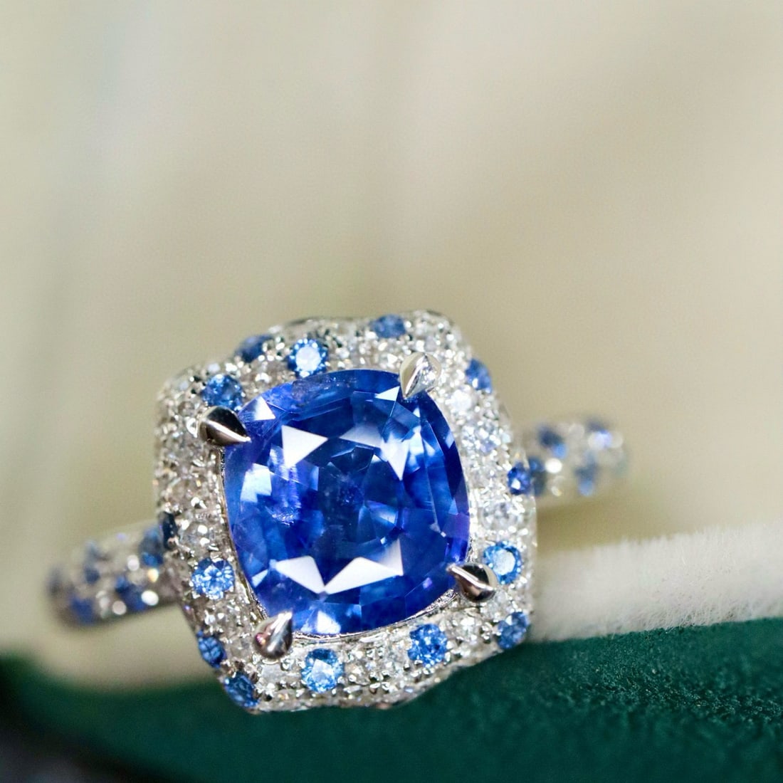 14k Gold 1.79 Ctw Natural Sapphire & Diamond Ring - 5