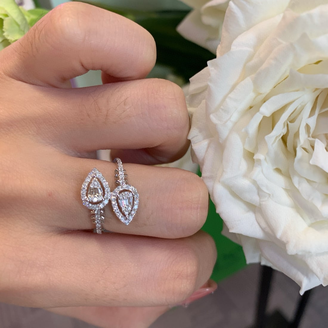 14k Gold 0.45 Ct Natural H Diamond Ring - 5