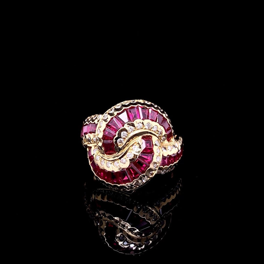 14k Gold 9.65 Ctw Natural Ruby & Diamond Ring: Ref:230990063 // gold content:14k gold // ring size:7. 25us // // main gemstone:ruby // shape:baguette // carat weight:8. 77ct // color:red // treatment:natural // // adjacent gemstone 2 : diamond //