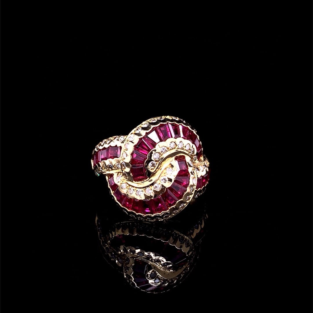 14k Gold 9.65 Ctw Natural Ruby & Diamond Ring - 4