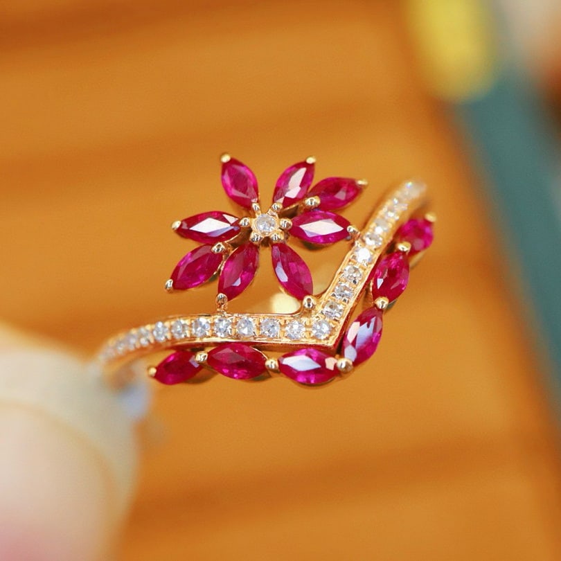 14k Gold 0.65 Ctw Natural Ruby & Diamond Ring - 2