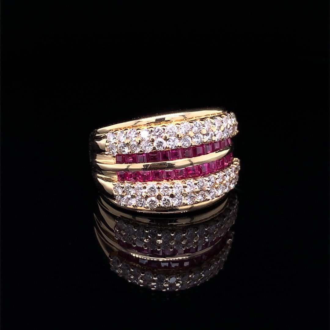 14k Gold 2.28 Ctw Natural Ruby & Diamond Ring - 4