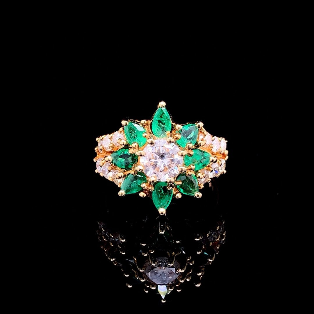14k Gold 2.33 Ctw Vivid Green Natural Emerald & Diamond Ring: Ref:230990083 // gold content:14k gold // ring size:7. 25us // // main gemstone:emerald // shape:pear // carat weight:1. 15ct // color:vivid green // treatment:natural // // adjacent gemstone 2 :