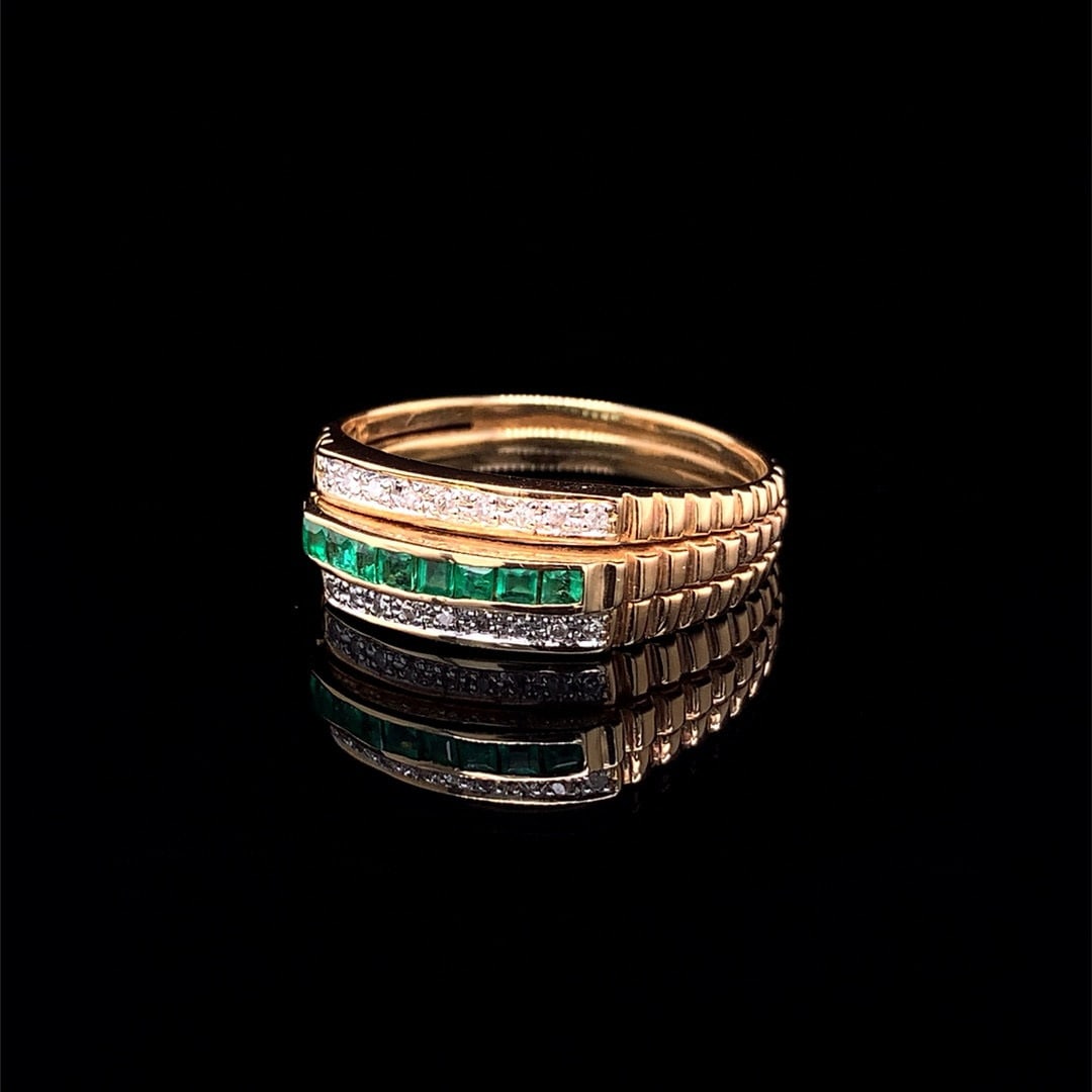 14k Gold 0.50 Ctw Vivid Green Natural Emerald & Diamond Ring - 3
