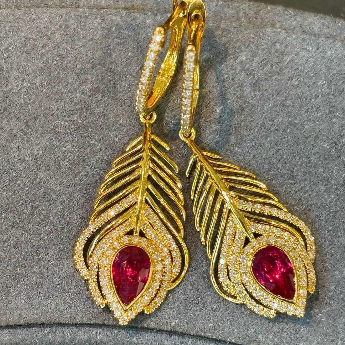 14k Gold 0.88 Ct Natural Ruby & Diamond Earrings - 6