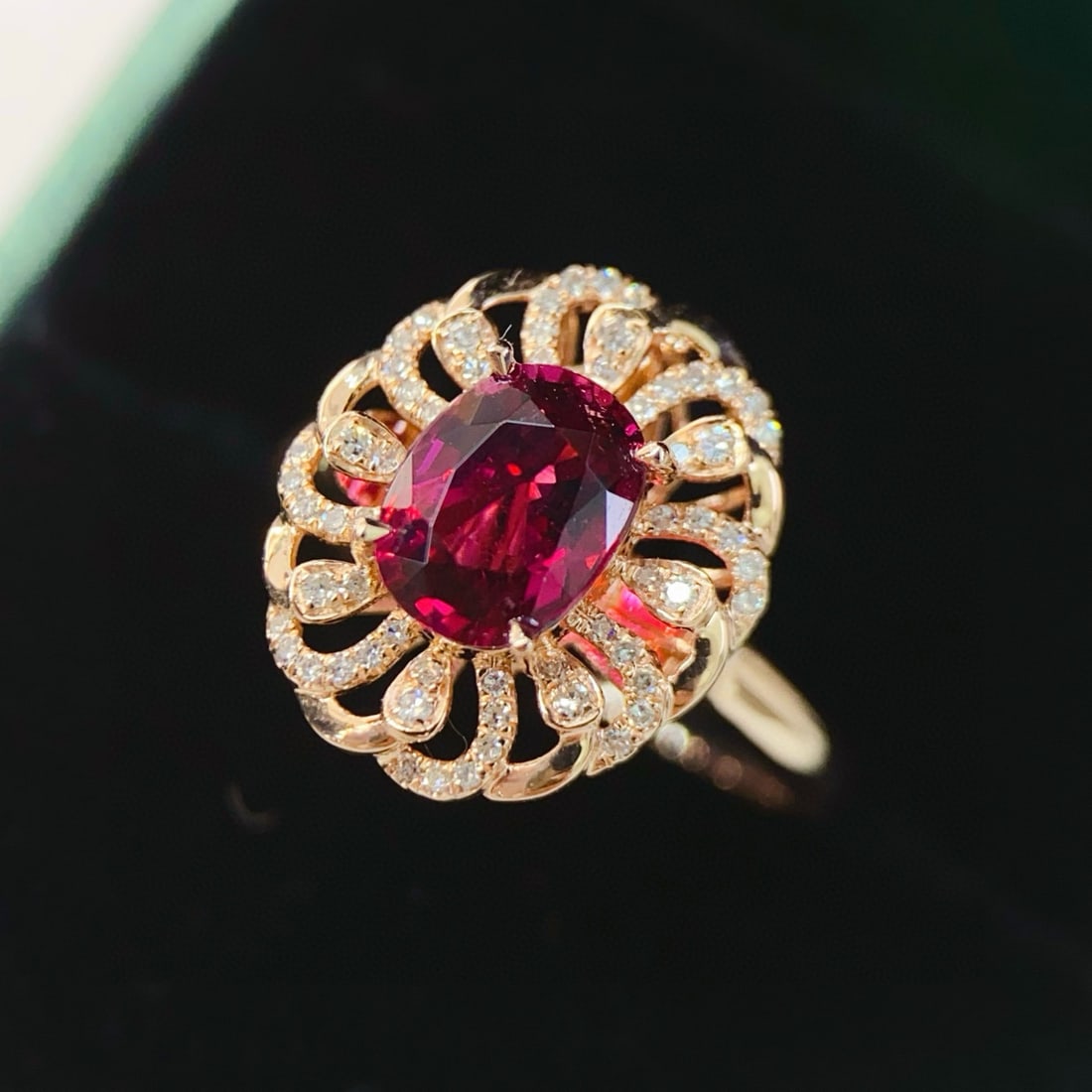 14k Gold 1.71 Ctw Natural Tourmaline & Diamond Ring/pendant( Without Chain ): Ref:230990105 // gold content:14k gold // ring size:7. 25us // // main gemstone:tourmaline // shape:oval // carat weight:1. 5ct // color:red // treatment:natural // // adjacent gemstone 2 : diamond