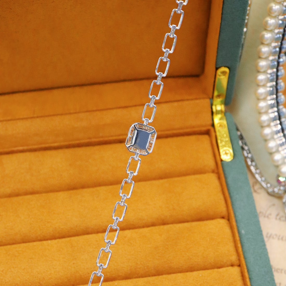 14k Gold 2.06 Ctw Natural Sapphire & Diamond Bracelet - 3