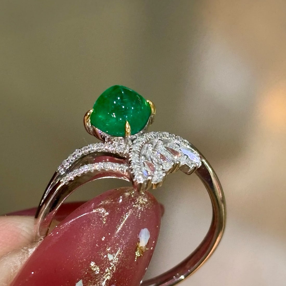 14k Gold 1 Ct Vivid Green Natural Emerald & Diamond Ring - 7