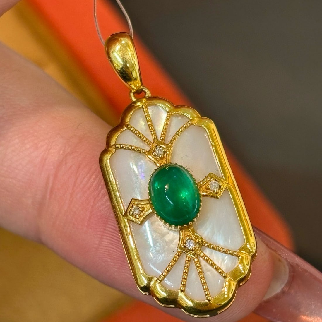 14k Gold 0.65 Ct Vivid Green Natural Emerald & Diamond Pendant( Without Chain ) - 4