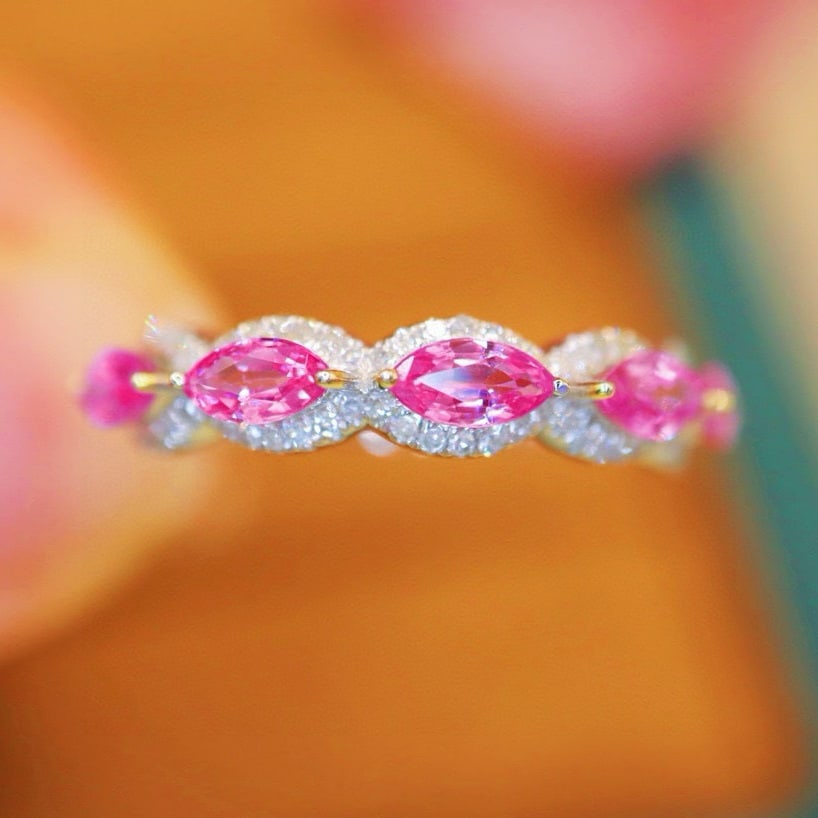 14k Gold 1.36 Ctw Natural Sapphire & Diamond Ring: Ref:230990124 // gold content:14k gold // ring size:7. 25us // // main gemstone:sapphire // shape:marquise // carat weight:1. 15ct // color:pink // treatment:natural // // adjacent gemstone 2 :