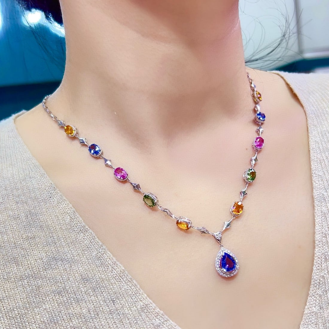 14k Gold 11.05 Ct Natural Sapphire & Diamond Necklace - 3