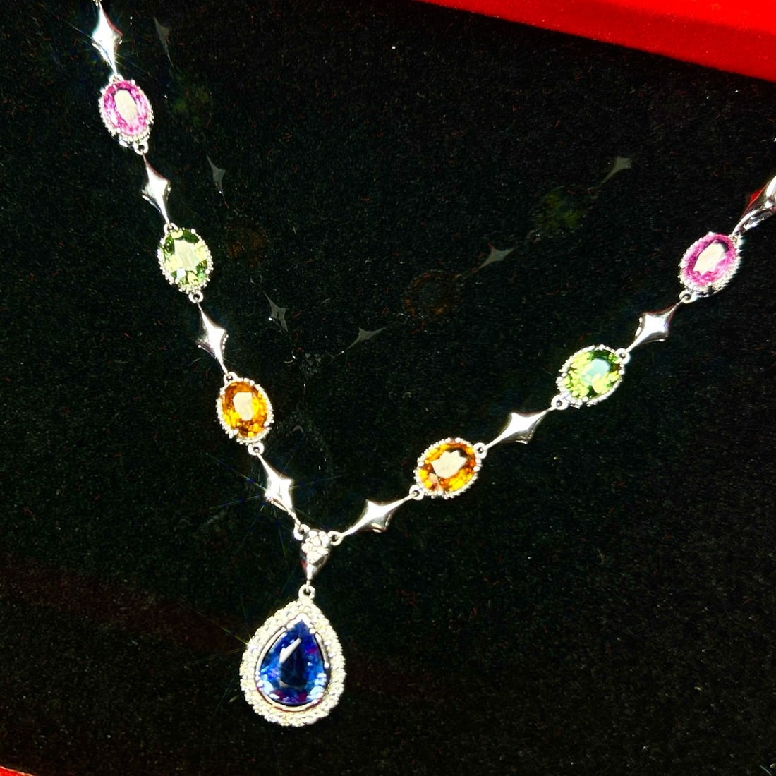 14k Gold 11.05 Ct Natural Sapphire & Diamond Necklace - 6