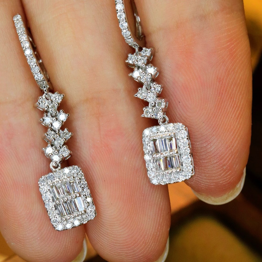 14k Gold 0.8 Ct Natural H Diamond Earrings - 2