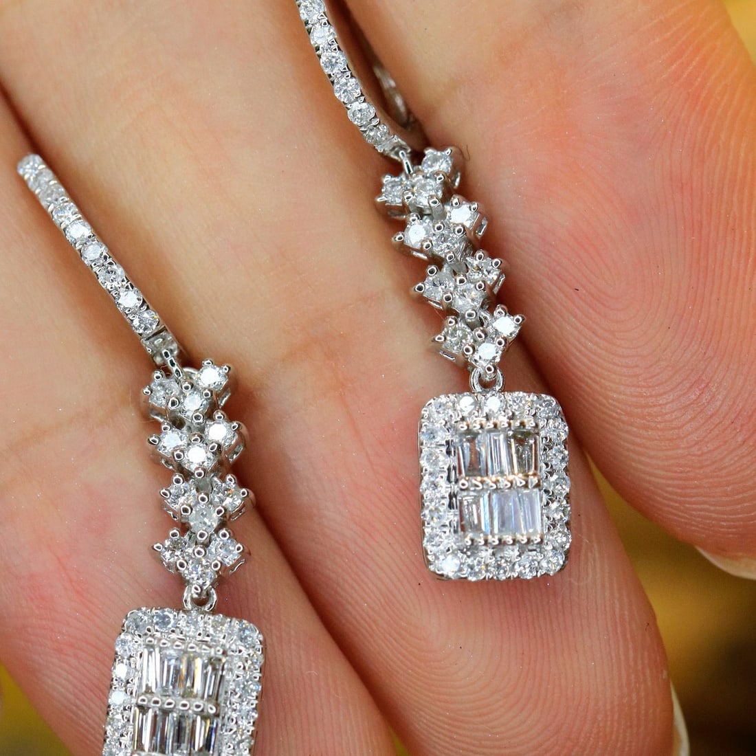 14k Gold 0.8 Ct Natural H Diamond Earrings - 3