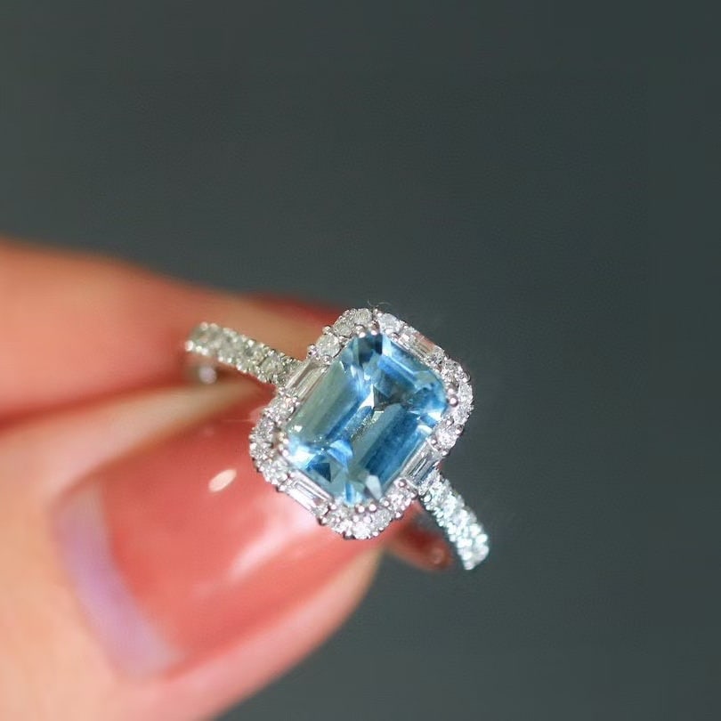 14k Gold 1.71 Ctw Natural Aquamarine & Diamond Ring - 2