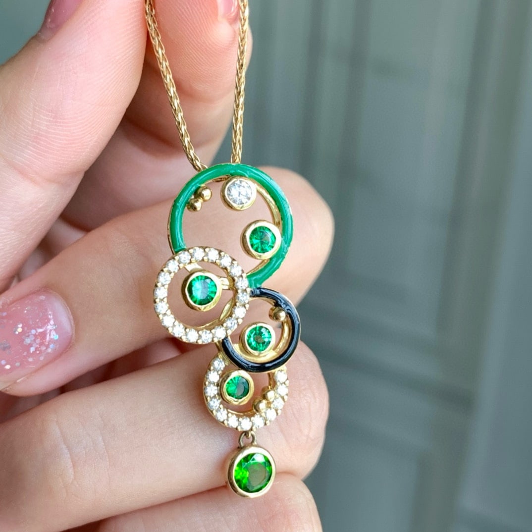 14k Gold 0.87 Ctw Vivid Green Natural Tsavorite & Diamond Necklace: Ref:230990145 // gold content:14k gold // main gemstone:tsavorite // shape:round // carat weight:0. 48ct // color:vivid green // treatment:natural // cut grade:g // // adjacent gemstone 2 : diamond