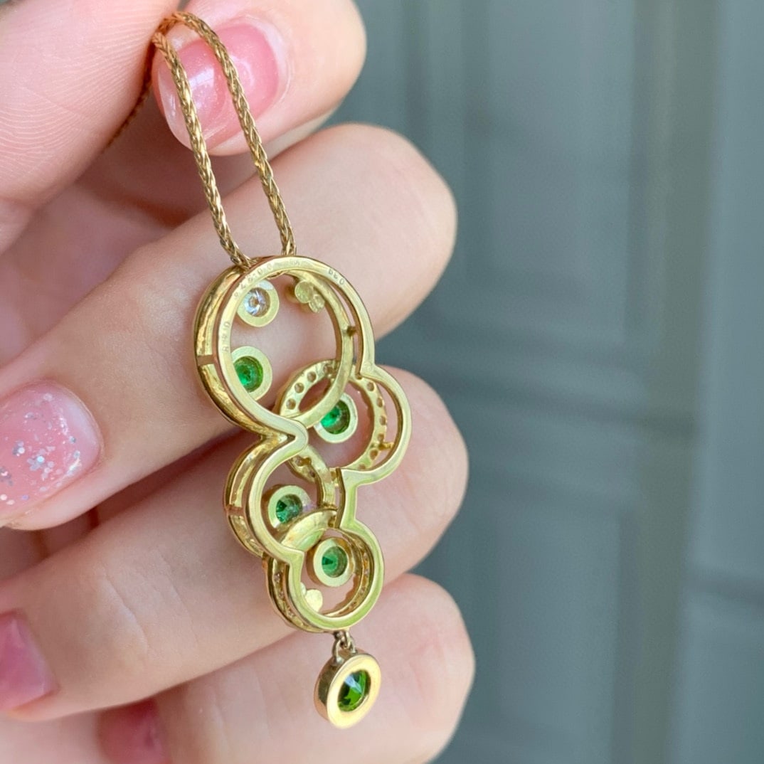 14k Gold 0.87 Ctw Vivid Green Natural Tsavorite & Diamond Necklace - 2