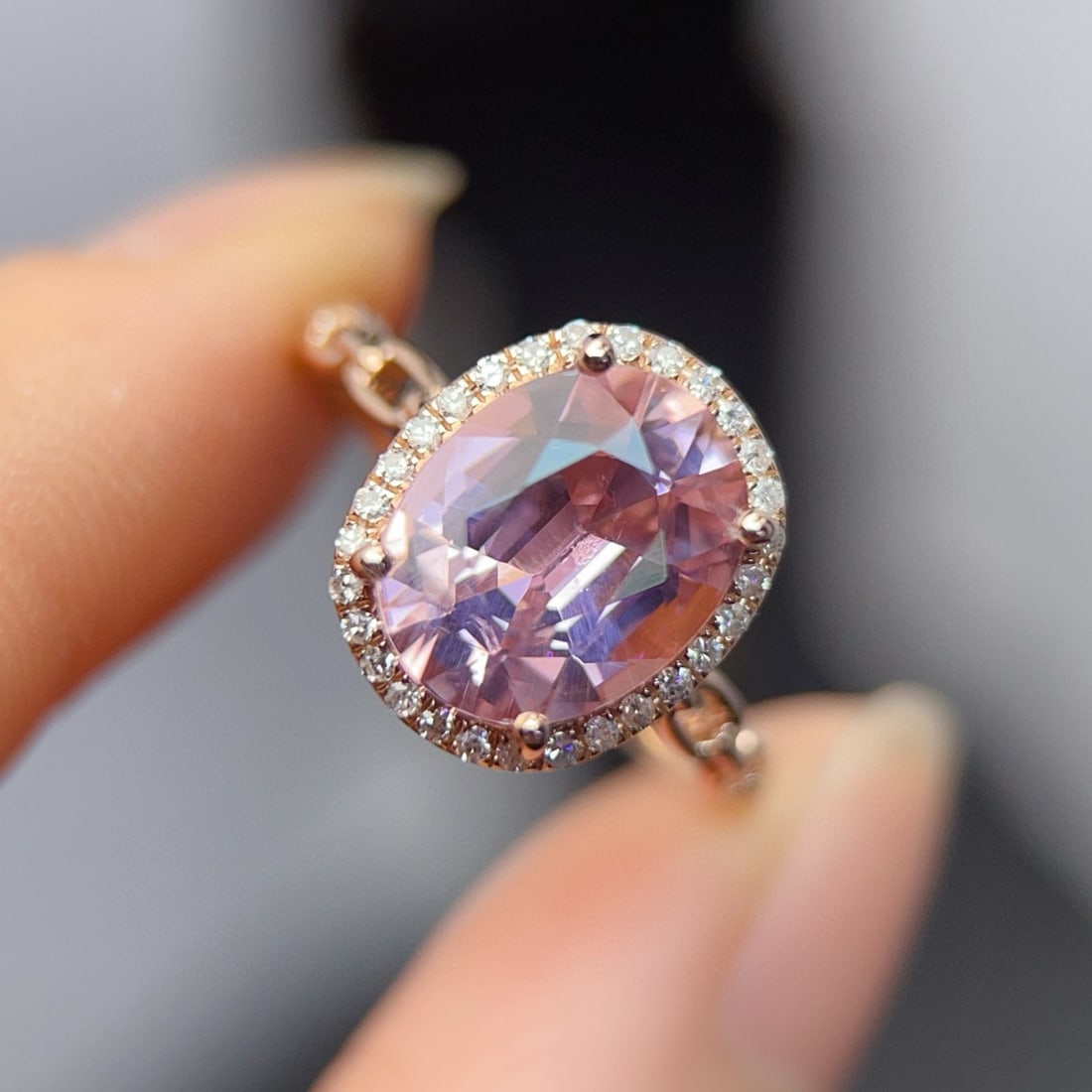 14k Gold 2.7 Ct Natural Tourmaline & Diamond Ring: Ref:230990181 // gold content:14k gold // ring size:7. 25us // // main gemstone:tourmaline // shape:oval // carat weight:2. 7ct // color:pink // treatment:natural // // adjacent gemstone 2 : diamond