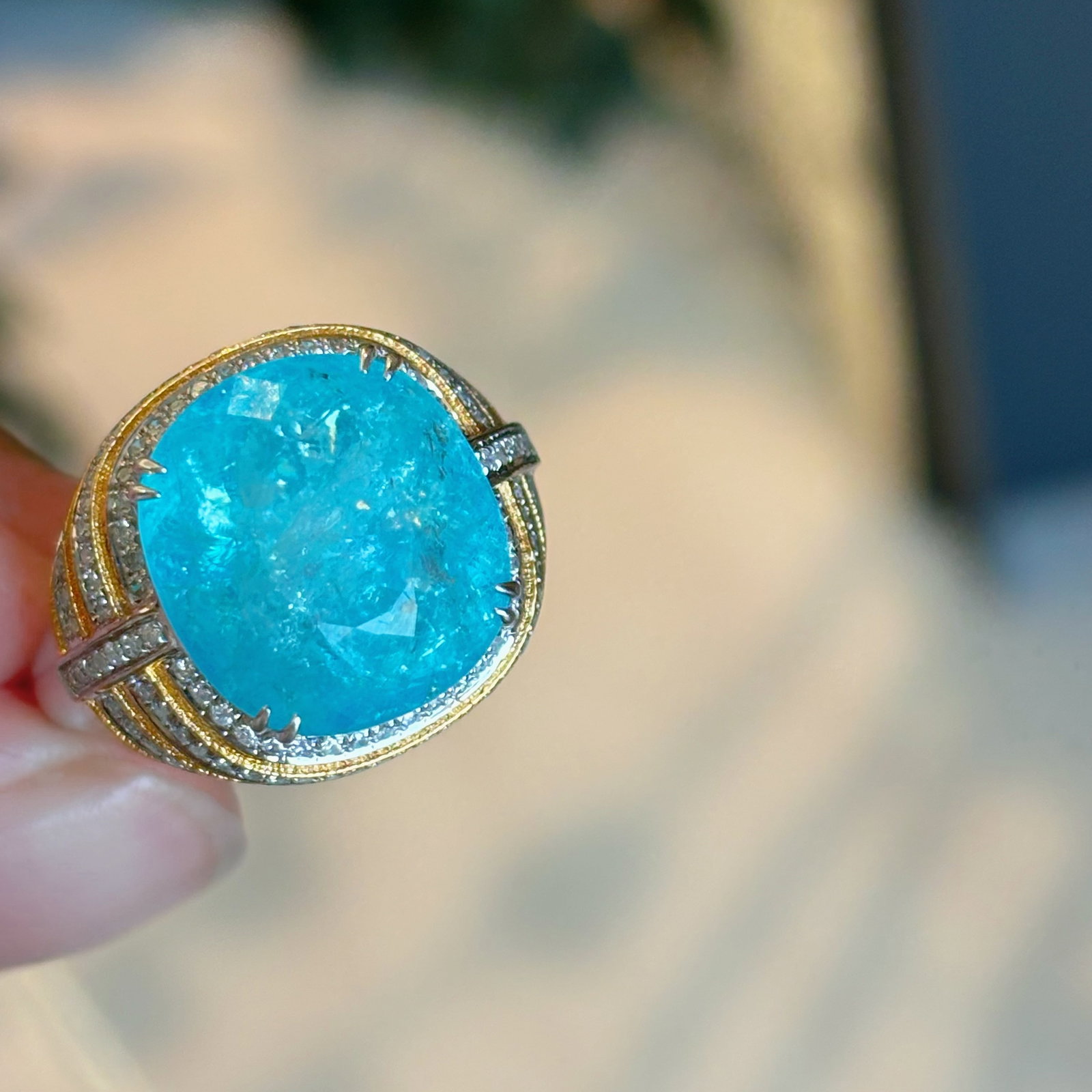 14k Gold 7.3 Ct Natural Paraiba Tourmaline & Diamond Ring - 3