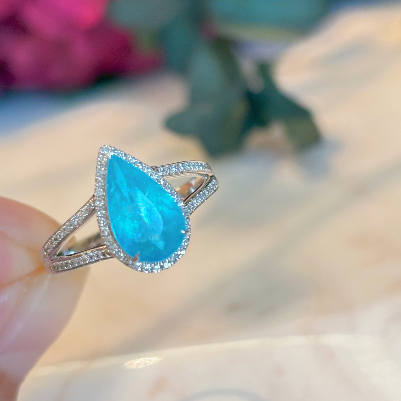 14k Gold 1.5 Ct Natural Paraiba Tourmaline & Diamond Ring - 2