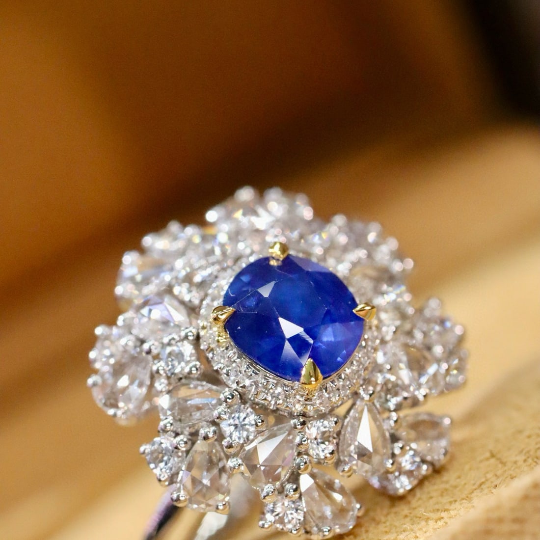 14k Gold 1.12 Ctw Natural Sapphire & Diamond Ring - 5